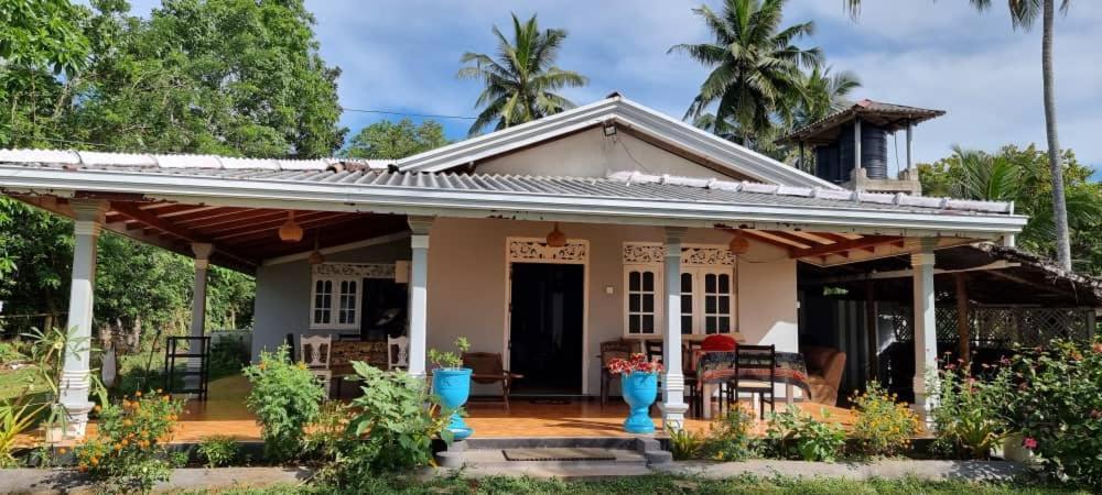 Tehan Homestay Dickwella Zewnętrze zdjęcie